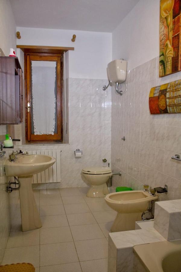 La Collina Dei Ciliegi Bed & Breakfast Sarule Luaran gambar