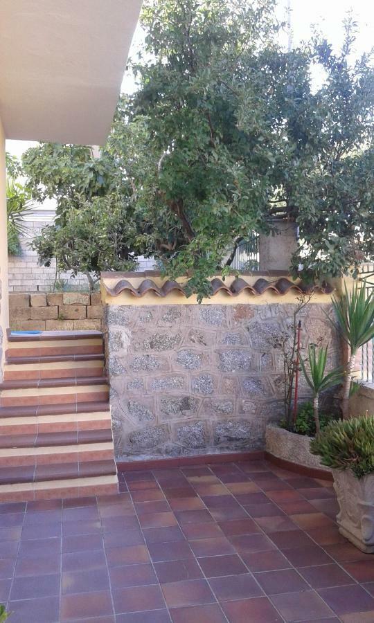 La Collina Dei Ciliegi Bed & Breakfast Sarule Luaran gambar