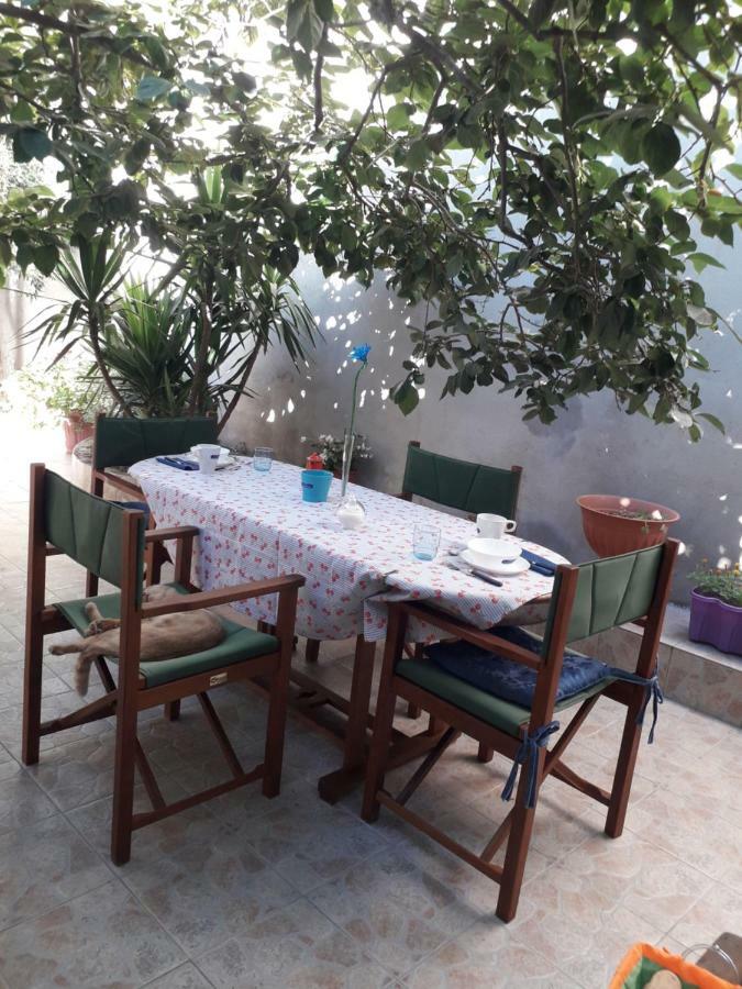 La Collina Dei Ciliegi Bed & Breakfast Sarule Luaran gambar